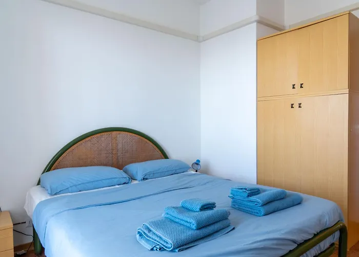 Albatros Seaview Apartment *