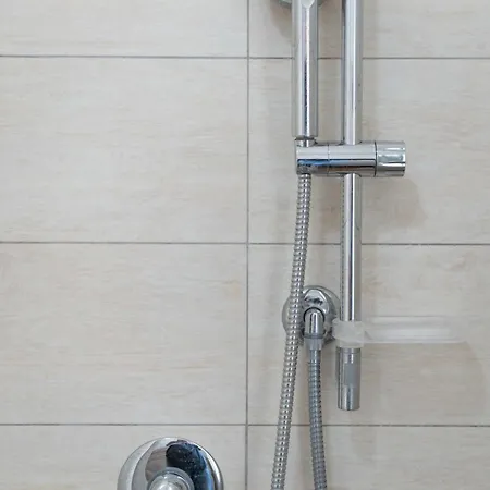 Albatros Seaview Apartment *